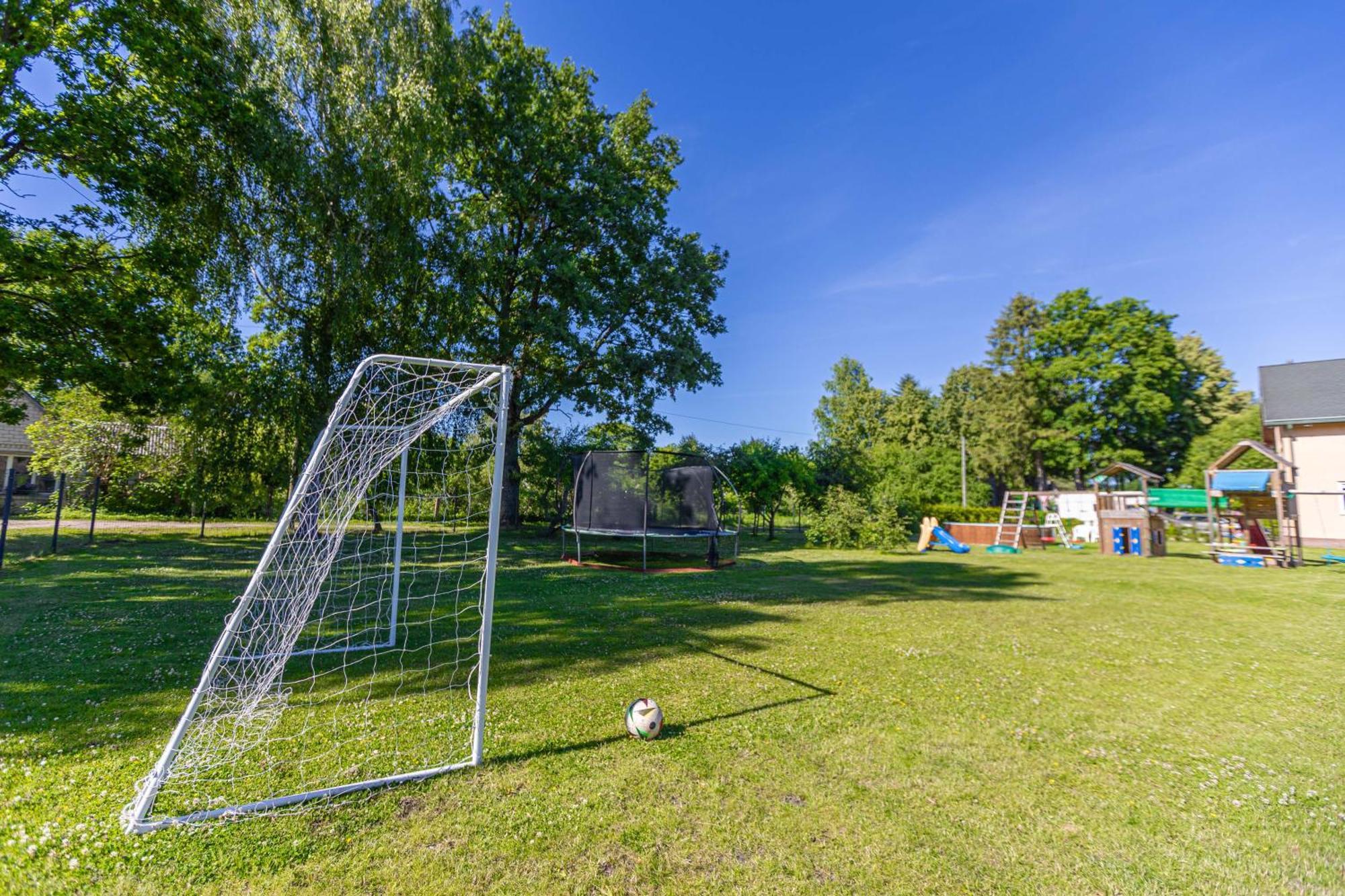 Schneider Hause Villa Jūrkalne Exteriör bild